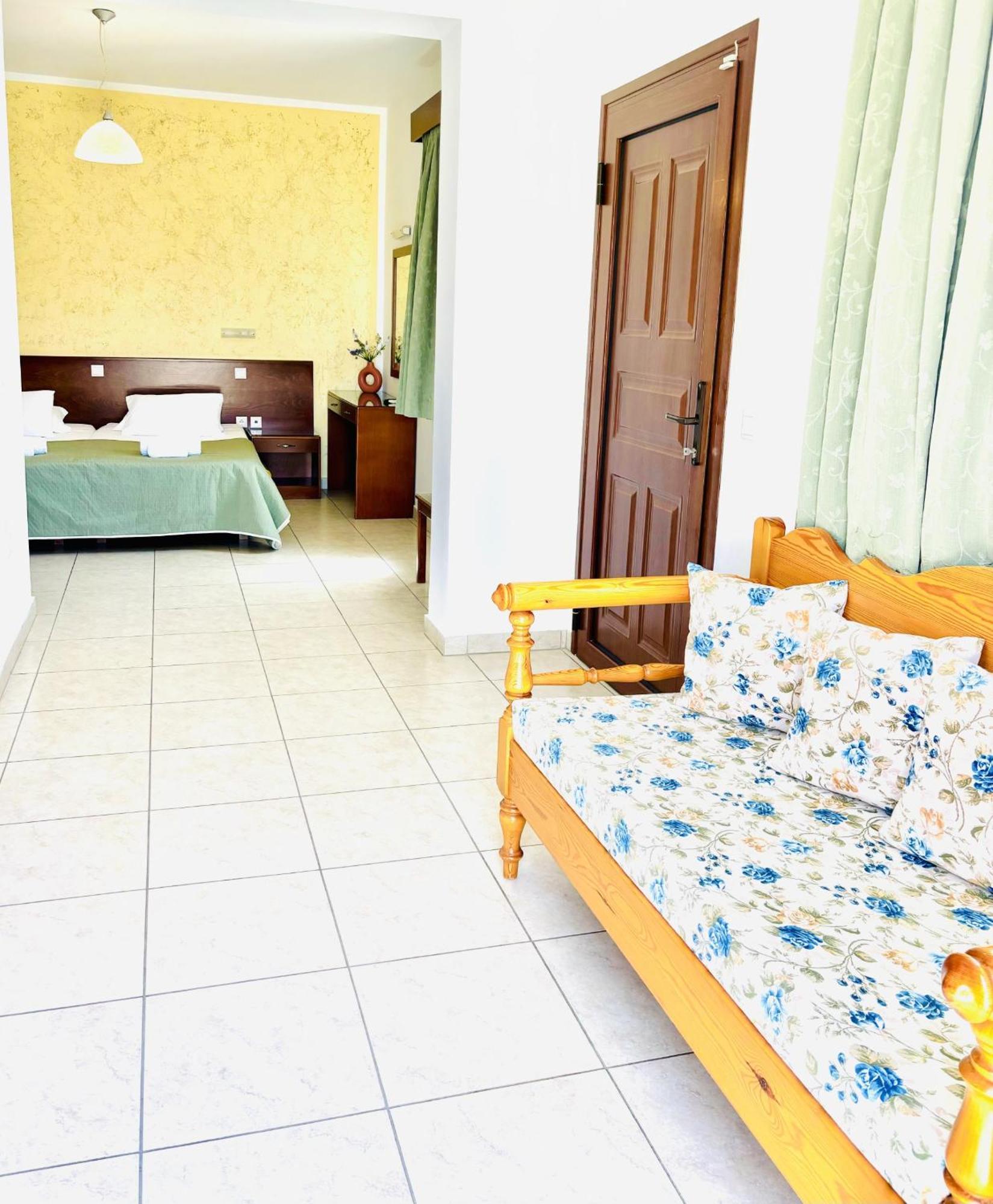 Krana Hotel Líndos Exteriér fotografie